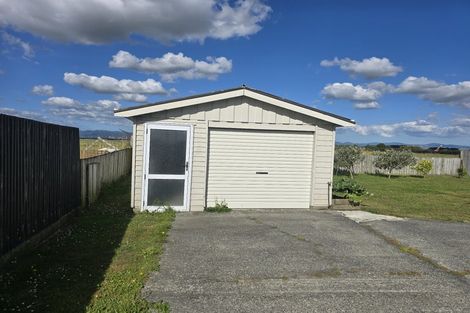 Photo of property in 100 Pipiroa Road, Ngatea, 3503