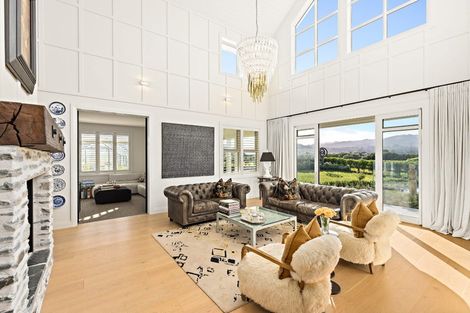 Photo of property in 26 Sandpiper Avenue, Point Wells, 0986