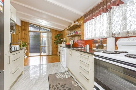 Photo of property in 18 Greenhaven Avenue, Opaheke, Papakura, 2113