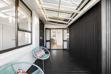Photo of property in 35 Freyberg Avenue, Papatoetoe, Auckland, 2104