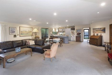 Photo of property in 1/204 Greers Road, Bryndwr, Christchurch, 8053