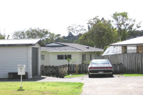 Photo of property in 19c Crocombe Crescent, Beach Haven, Auckland, 0626
