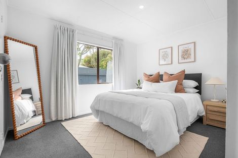 Photo of property in 9b Beadle Place, St Andrews, Hamilton, 3200