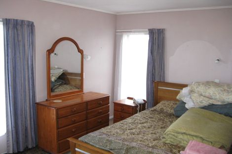 Photo of property in 272 Dowse Drive, Maungaraki, Lower Hutt, 5010