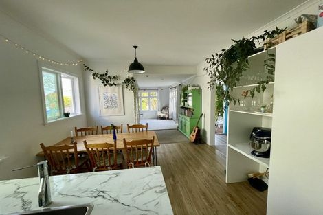 Photo of property in 30 Awamutu Grove, Waiwhetu, Lower Hutt, 5010