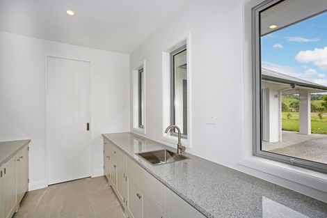 Photo of property in 5 Riverside Way, Amberley, 7410