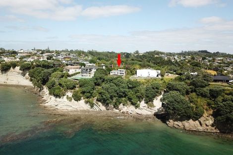 Photo of property in 247 Beach Road, Campbells Bay, Auckland, 0630