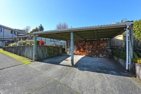 Photo of property in 108 Norana Road, Timberlea, Upper Hutt, 5018
