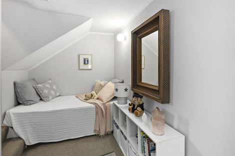 Photo of property in 14a Indira Place, Khandallah, Wellington, 6035