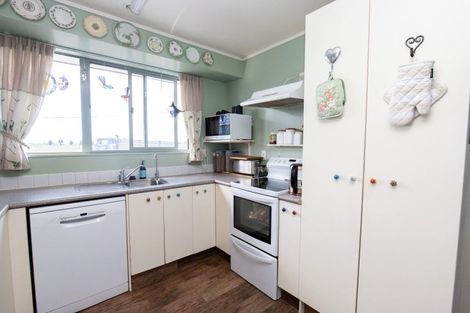 Photo of property in 53 River Road, Ngatea, 3503