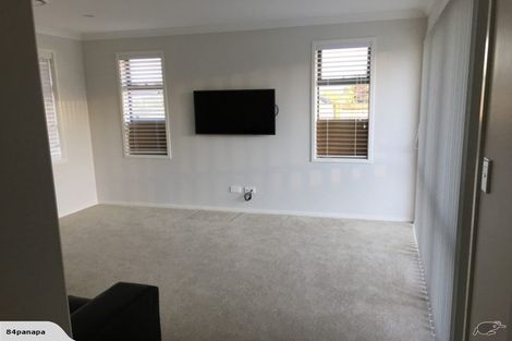 Photo of property in 10 Kayelene Place, Omokoroa, 3114