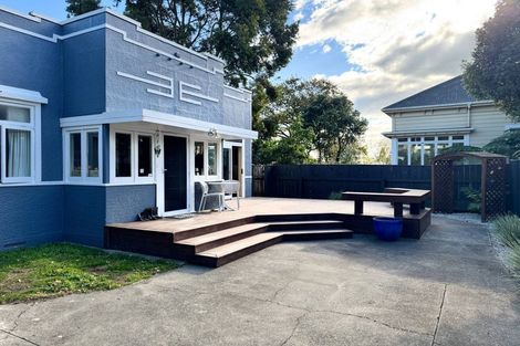 Photo of property in 152a Russell Street, Palmerston North, 4414