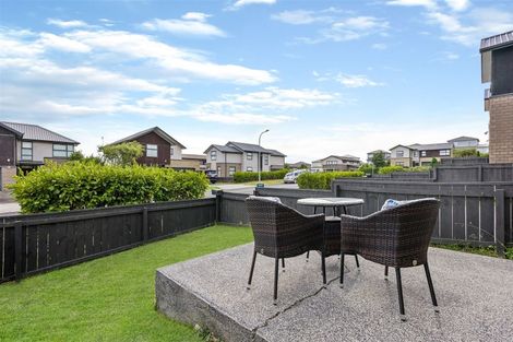 Photo of property in 6 Hirimate Place, Flat Bush, Auckland, 2019
