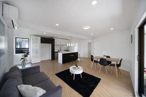 Photo of property in 44 Harwood Crescent, Otara, Auckland, 2023