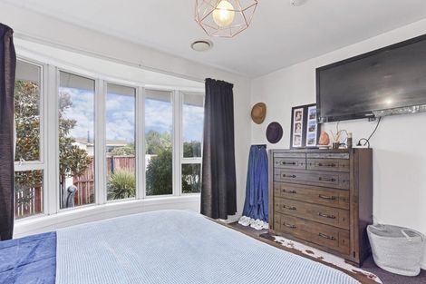 Photo of property in 8 Gibbs Drive, Woodend, 7610
