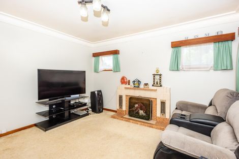 Photo of property in 215 Lytton Road, Elgin, Gisborne, 4010