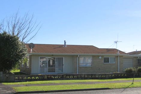 Photo of property in 4a Breckons Avenue, Nawton, Hamilton, 3200