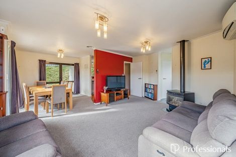 Photo of property in 15c Glen Road, Stokes Valley, Lower Hutt, 5019