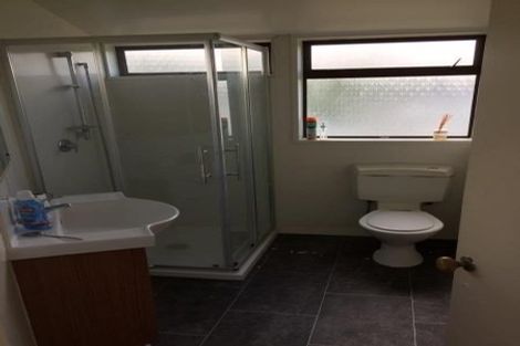 Photo of property in 2/4 Montana Avenue, Ilam, Christchurch, 8041