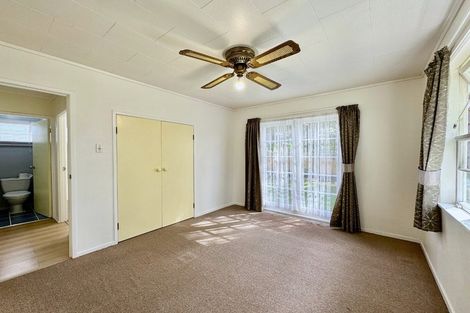 Photo of property in 10 Carter Place, Manurewa, Auckland, 2102