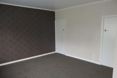 Photo of property in 27 Strowan Avenue, Fairfield, Hamilton, 3214