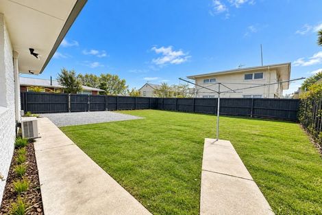 Photo of property in 2/4 Grove Road, Addington, Christchurch, 8024