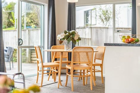 Photo of property in 10a Gaff Place, Whitby, Porirua, 5024