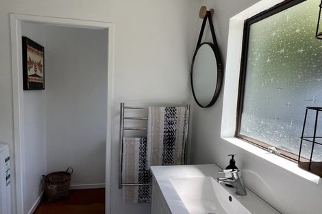 Photo of property in 43 Bluff Road, Kuaotunu West, Whitianga, 3592