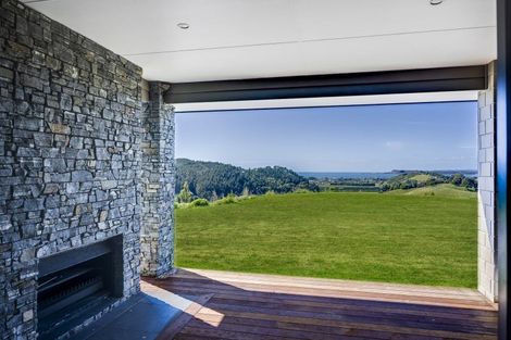 Photo of property in 53 Lopdell Lane, Eskdale, Napier, 4182