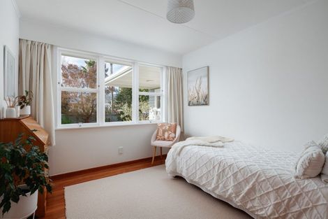 Photo of property in 10 Leon Street, Riverdale, Gisborne, 4010