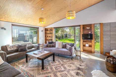 Photo of property in 9 Malcolm Street, Martinborough, 5711