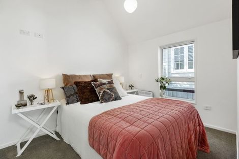 Photo of property in Pirie Street Townhouses, 8/35 Pirie Street, Mount Victoria, Wellington, 6011