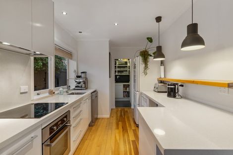 Photo of property in 69 Kervil Avenue, Te Atatu Peninsula, Auckland, 0610