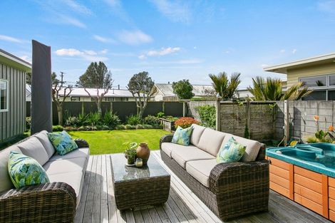 Photo of property in 25 Newton Street, Fitzroy, New Plymouth, 4312