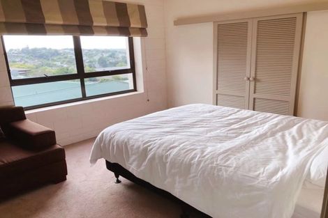 Photo of property in 16 Pounamu Place, Shelly Park, Auckland, 2014