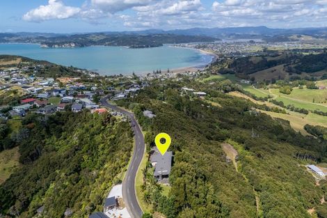 Photo of property in 4 Tarapatiki Drive, Whitianga, 3510