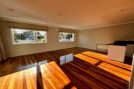 Photo of property in 48a Queens Grove, Hutt Central, Lower Hutt, 5010