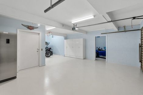 Photo of property in 9 Woodside Common, Westmorland, Christchurch, 8025