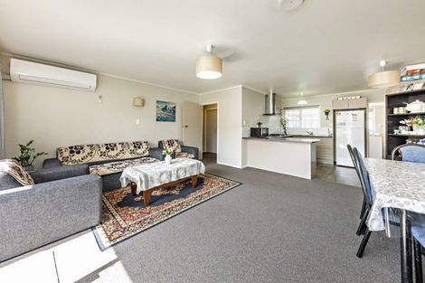 Photo of property in 4/66 Huia Road, Papatoetoe, Auckland, 2025