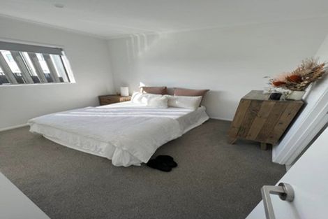 Photo of property in 3/1 Scott Road, Hobsonville, Auckland, 0616