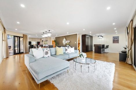 Photo of property in 38 Venus Place, Half Moon Bay, Auckland, 2012