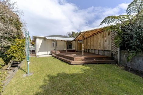 Photo of property in 26 Clawton Street, Westown, New Plymouth, 4310