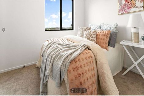 Photo of property in 8/3226 Great North Road, New Lynn, Auckland, 0600