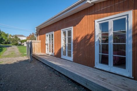 Photo of property in 12 Devery Street, Mangapapa, Gisborne, 4010