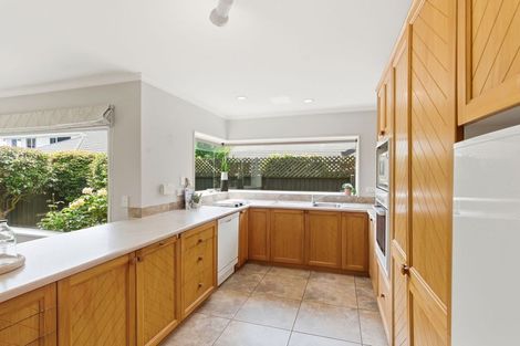 Photo of property in 2/60 Lancewood Drive, Halswell, Christchurch, 8025