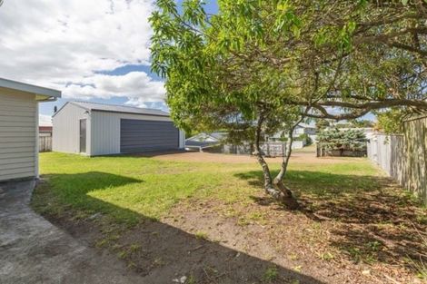 Photo of property in 30 Muapoko Street, Himatangi Beach, Foxton, 4891