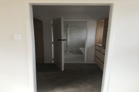 Photo of property in 24 Lake View Road, Takapuna, Auckland, 0622