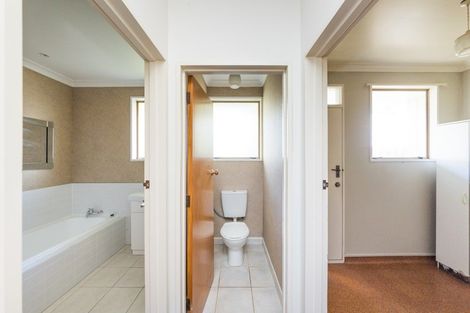 Photo of property in 7a Wigan Place, Hokowhitu, Palmerston North, 4410