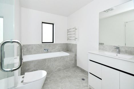 Photo of property in 107 Mutetai Road, Clarks Beach, 2122