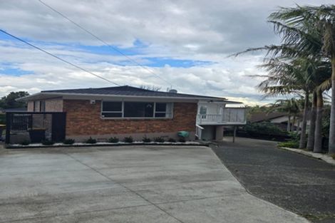 Photo of property in 18 Long Street, Torbay, Auckland, 0630